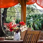 Bed & Breakfast Alle Vecchie Mura 4*