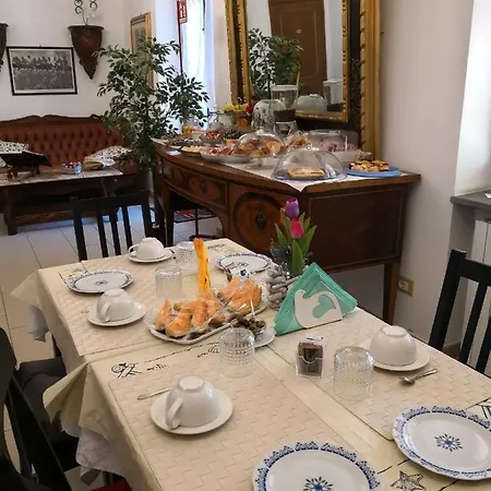 Alle Vecchie Mura Bed and Breakfast Πιστόια